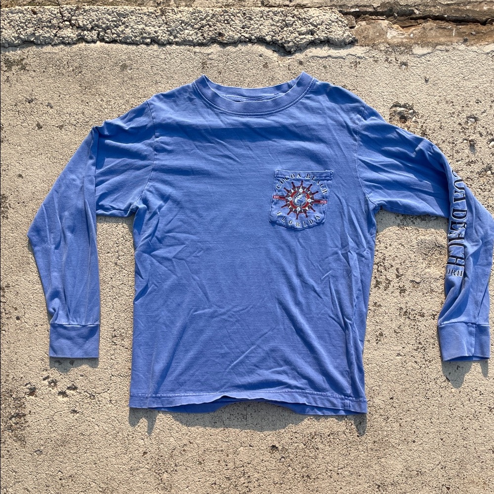 Stylish Blue Long Sleeve Tee with Graphic Detail